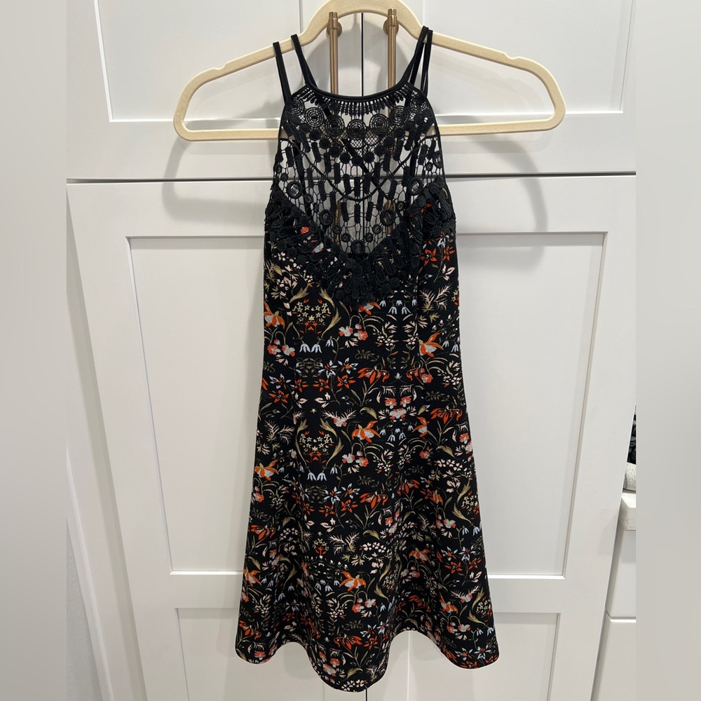 Material Girl Small Black floral A-Line Mini Dress Embroidered/Crotchet Like New